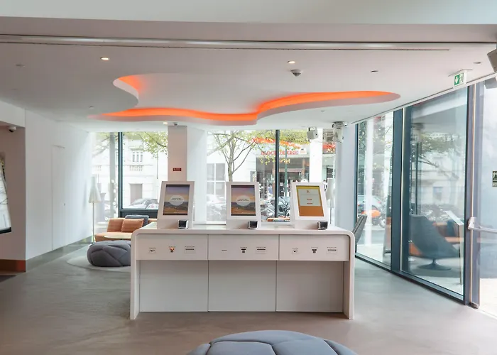 里斯本艾瓦卢森酒店 酒店 4*