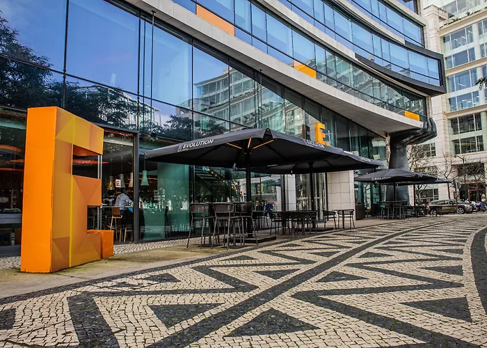 里斯本艾瓦卢森酒店