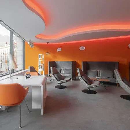 Evolution Hotel 4*