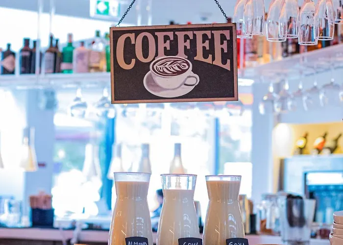 Evolution מלון 4*