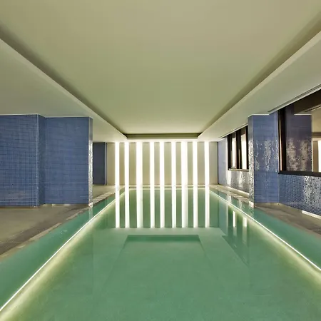 فندق إيفولوشَن لشبونة 4*