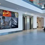 Evolution Hotel 4*