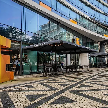 Evolution Hotell 4*
